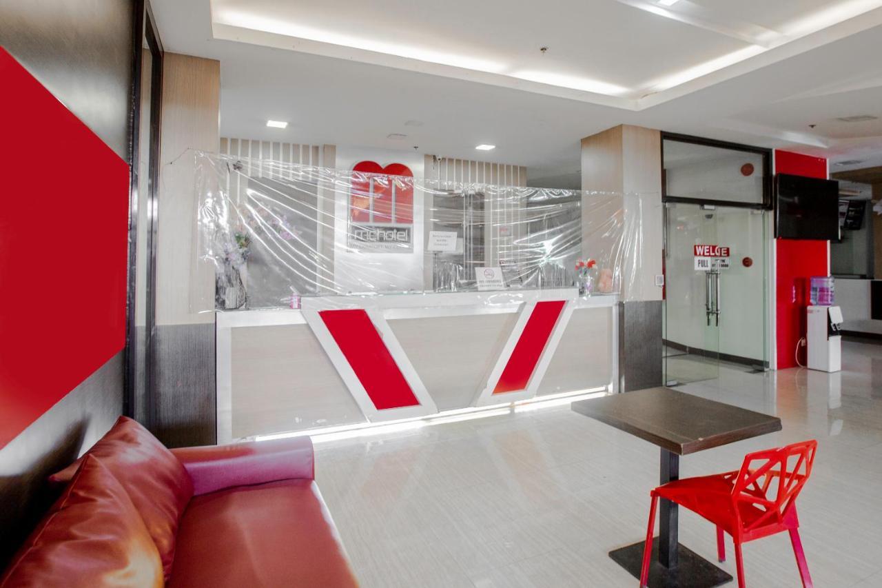 Oyo 666 Mc Hotel Fairview Quezon City Esterno foto